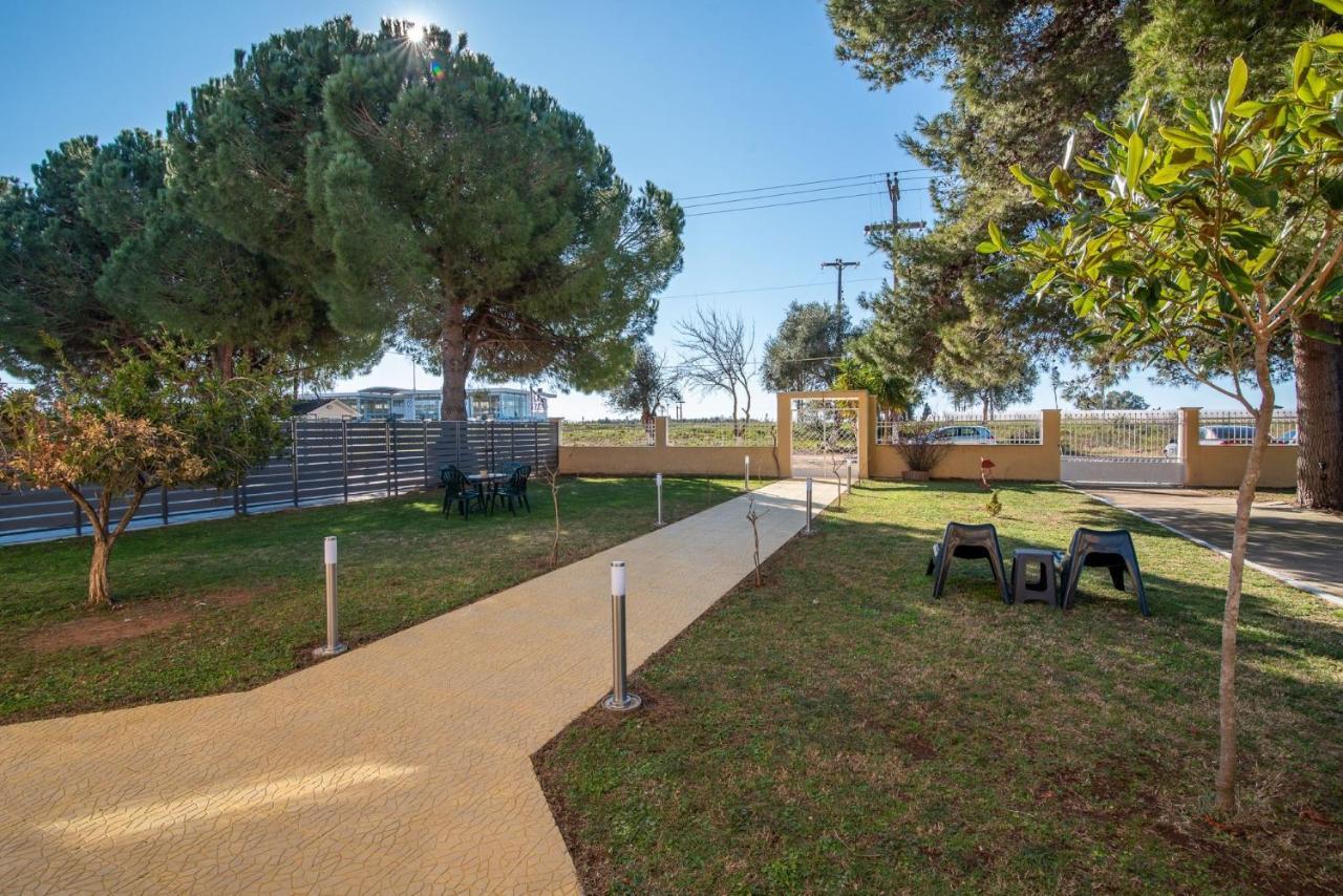 פרבזה Pine Trees Apartment מראה חיצוני תמונה